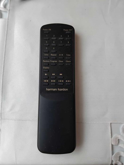 telecomanda harman kardon -cd player+ diverse cd