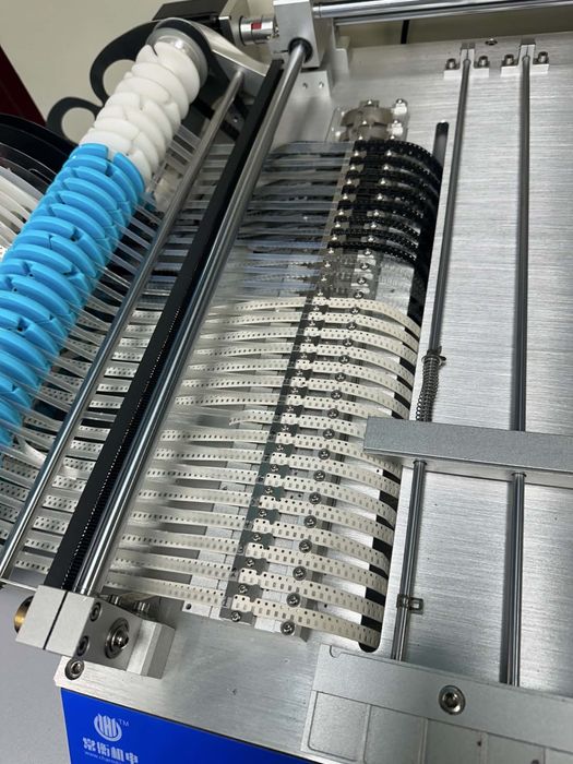 Pick and place Charmhigh CHM-T36