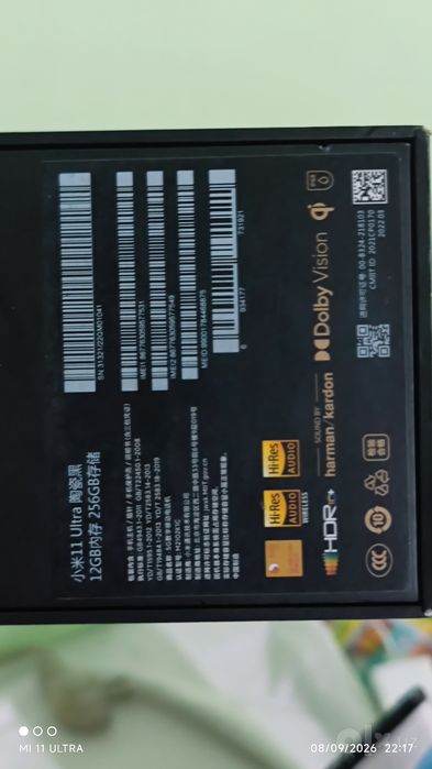 Xiomi 11 ultra aybi yoq kamera 120x zoom xotira12g 256.