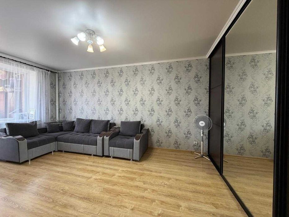 Продам 1 комнатную в Береке!