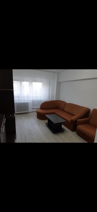 De inchiriat apartament 2 camere 88mp la intim