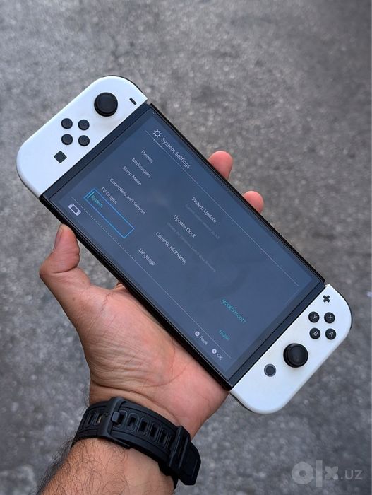 Nintendo swith oled 3 игры в комплекте идеал