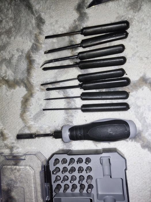 Набор инструментов отвёрток