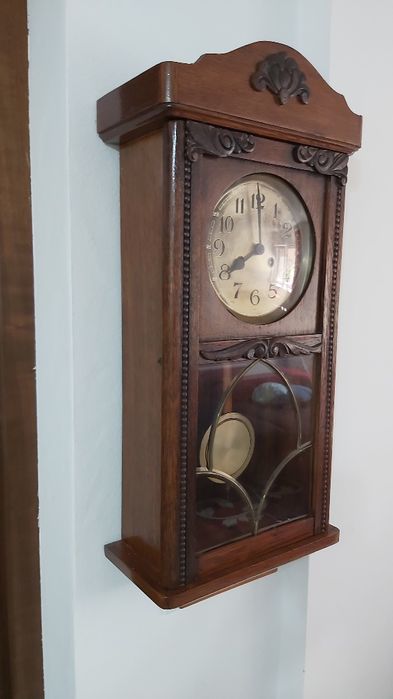 Ceas cu pendul mecanic