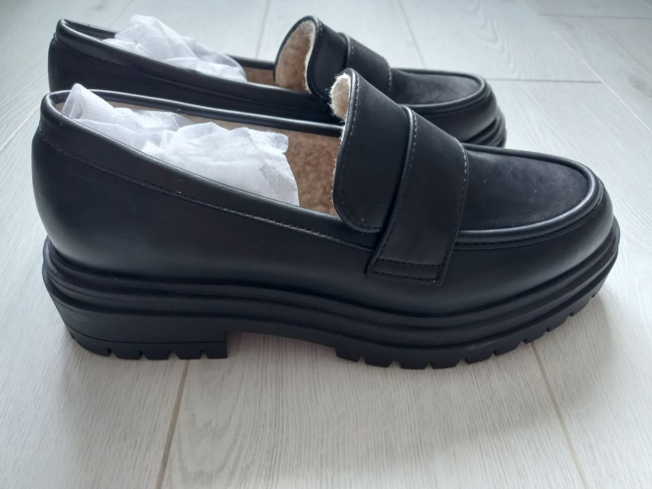 Дамски лоуфъри с топла подплата