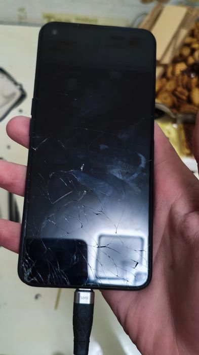 Обмен на айфон 11-12