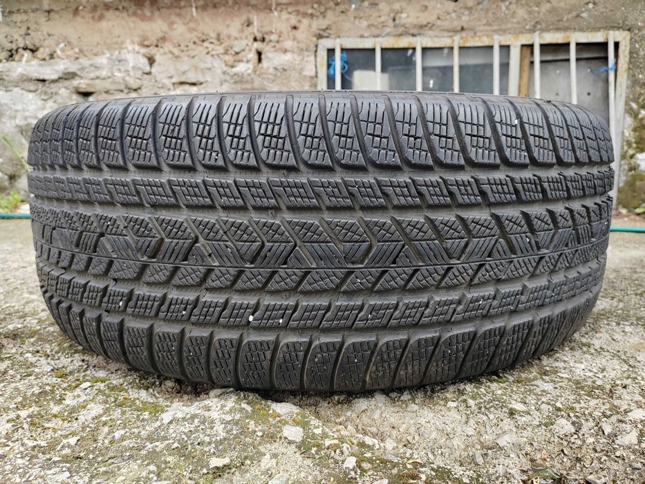 285/45/22 1бр.Pirelli Зимна гума