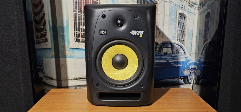 Boxe active monitoare studio KRK Rokit 8 G2 sau ESI nEar 8