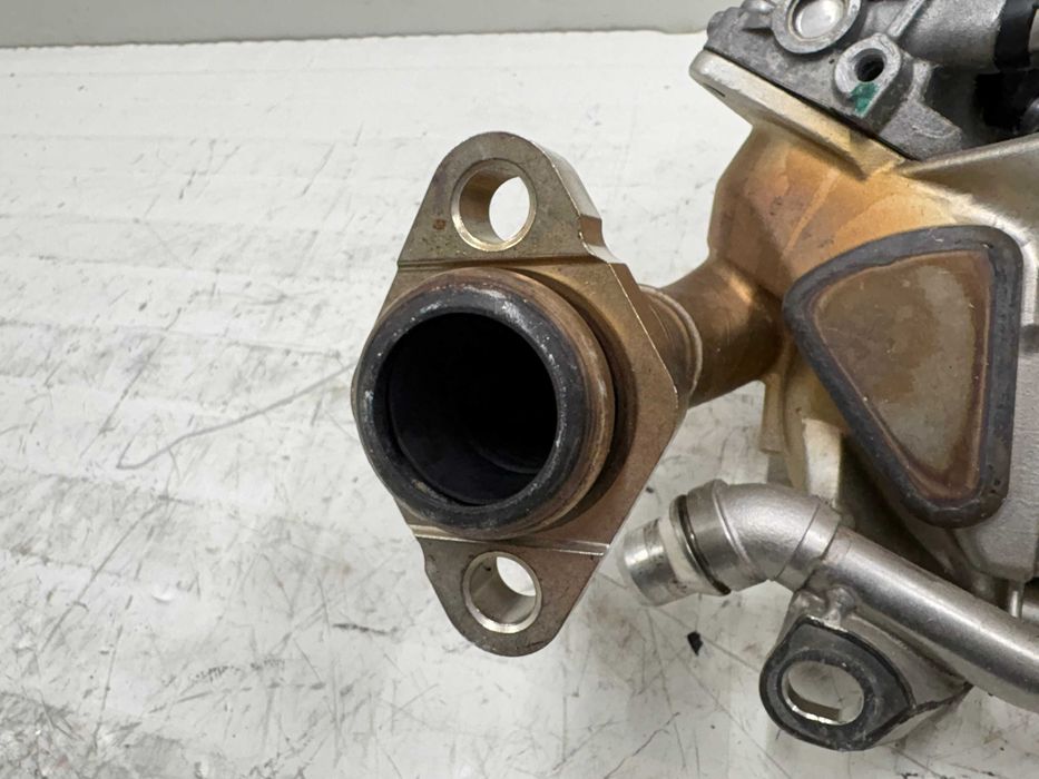 ЕГР охладител БМВ Х1 Ф48 Х2 Ф39 Мини Ф55 Ф56 Ф57 Ф54 Ф60 1.8 2.0 Дизел