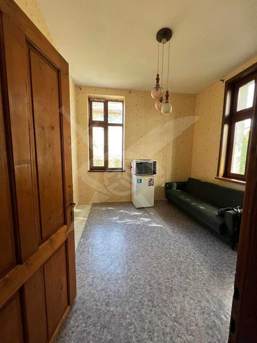 Продава се Двустаен апартамент в Варна, ЖП Гара - 60 кв.м за 1250 €/кв.м - Снимка #3