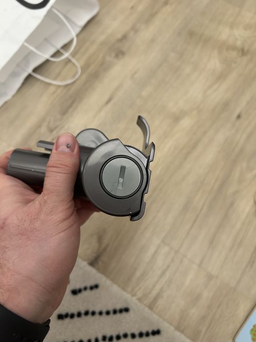 Perie Dyson V8 par animale