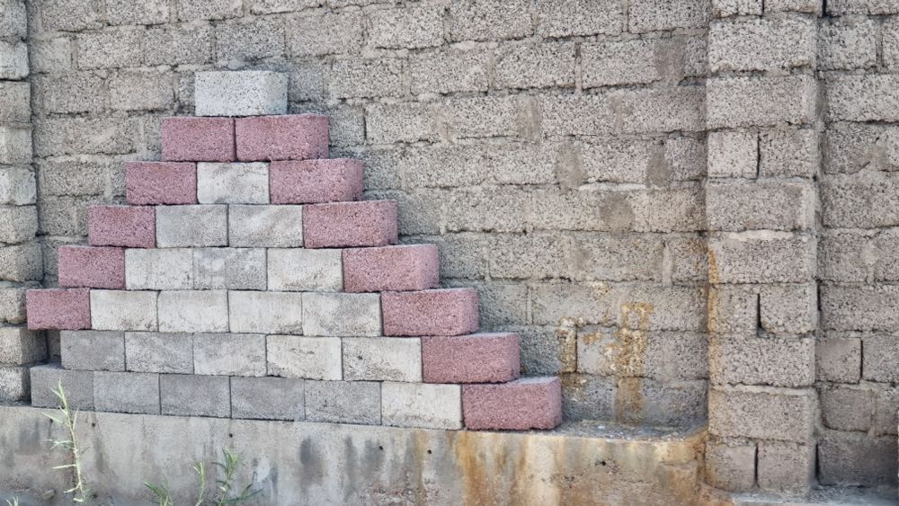 Шлакоблок ишлаб чикарувчидан улчами 16×16×32мм ,20×20×40мм