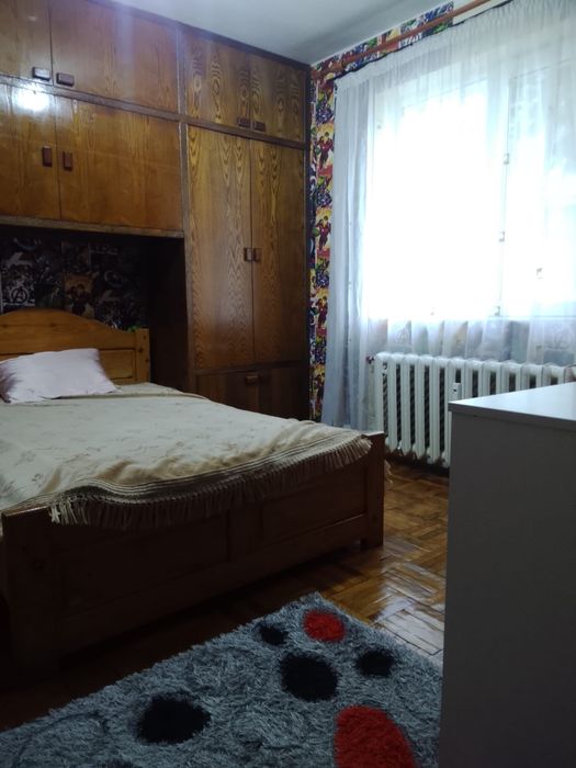 De inchiriat apartament 2 camere , decomandat , parter, George Enescu