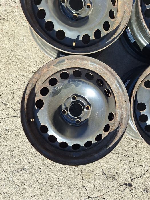 Опел-15цола-4/100-1бр.-35лв.-с тасове оригинални