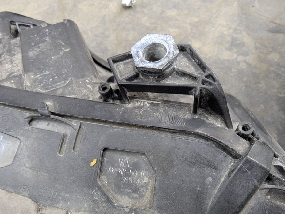 Фары xenon bmw e60