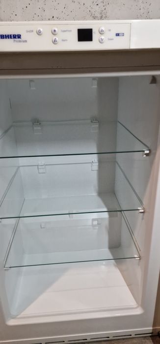 Vand lada frigorifica cu 4 sertare Liebherr