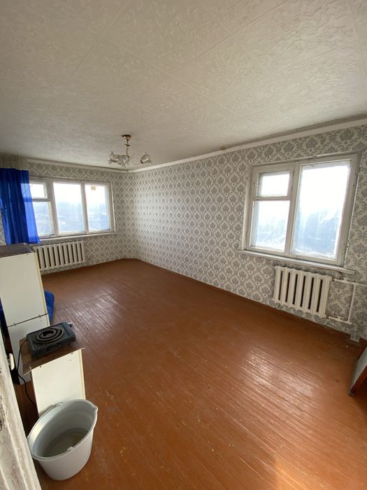 3-комнатная . Пр. Строителей 3/1