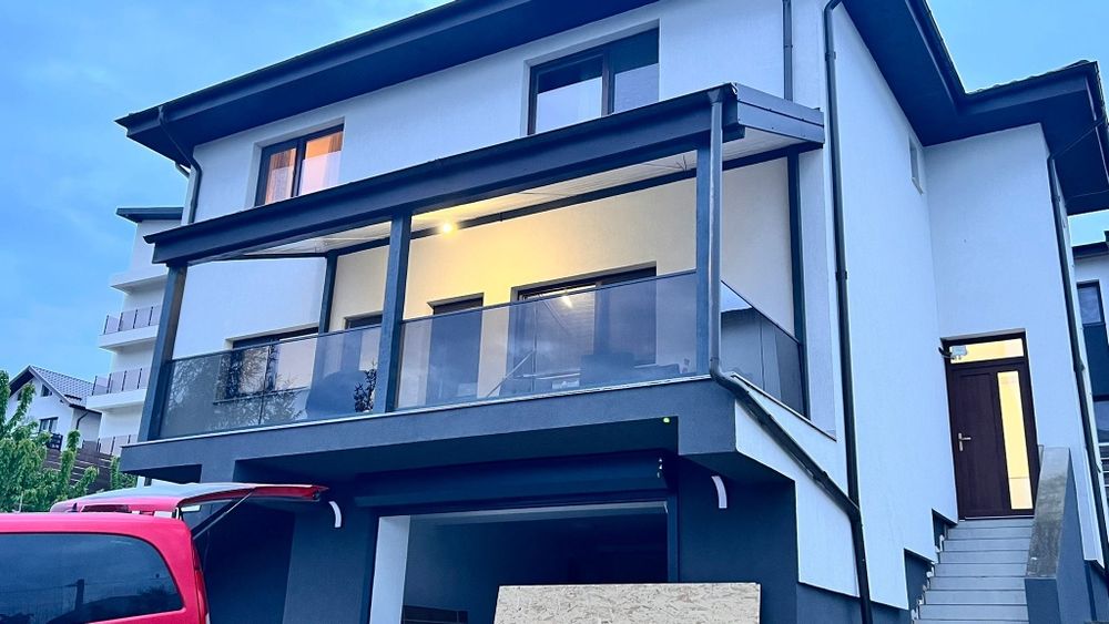 Balustrada de sticla securizată