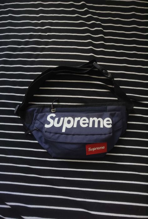 Supreme чантичка