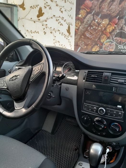 Продаётся своя тачка Chevrolet Lacetti(Gentra]