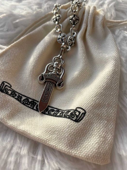 chrome hearts колиета