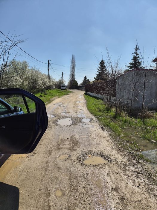 VANZARE teren Mogosoaia