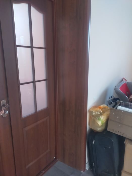 Продам мебель и двери