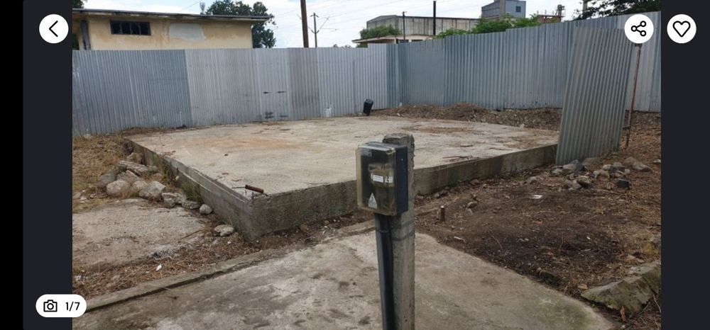 Inchiriez imobil. Garaj cu camera, baie, bucatarie deasupra.