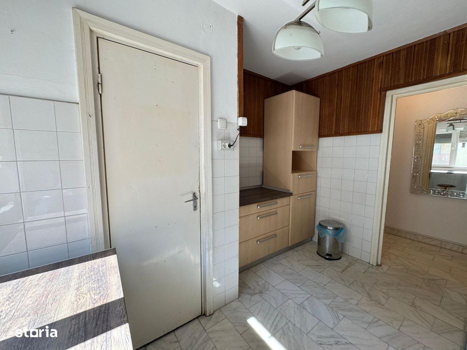 Apartament 3 camere-Spitalul Judetean-Girocului