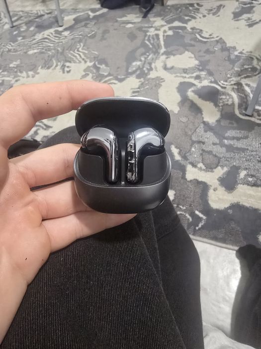 Xiaomi buts 5 полурабочие