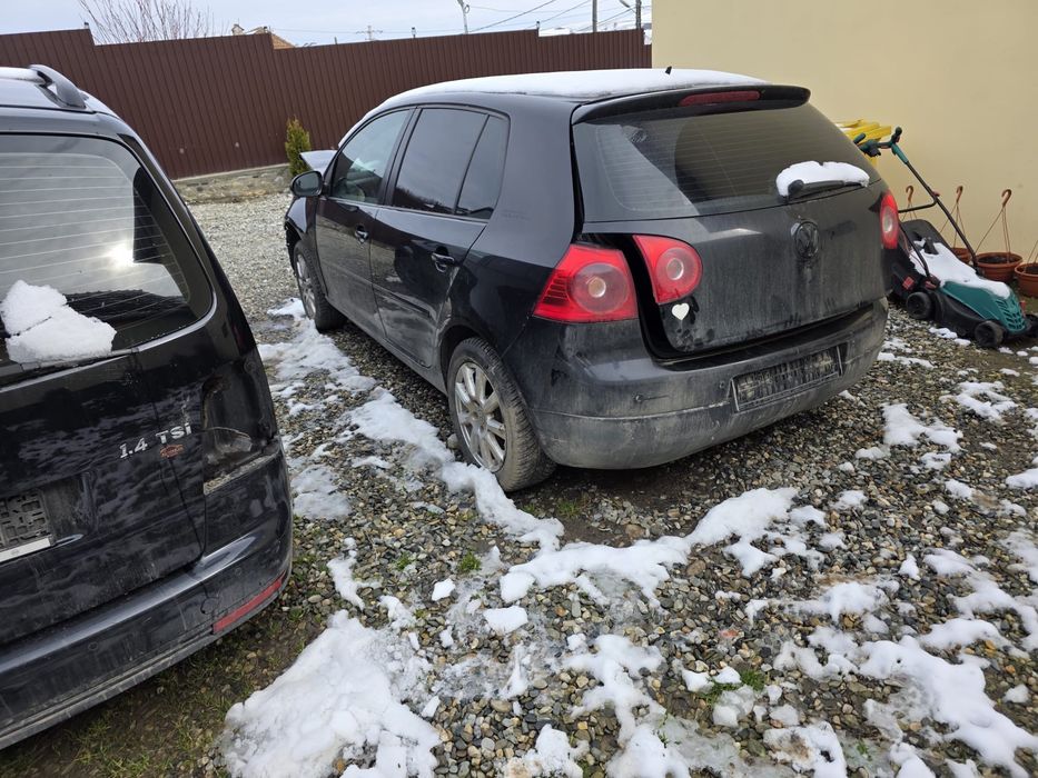 Dezmemrez golf 5 /Golf 5 plus  detalii in anunt