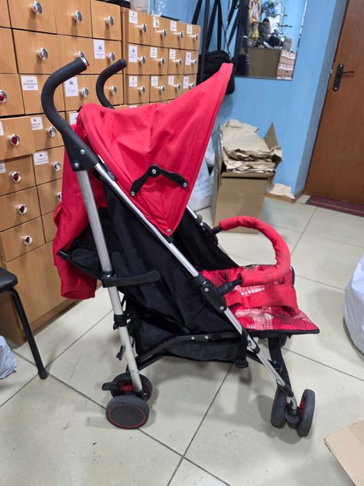 Коляска прогулочная