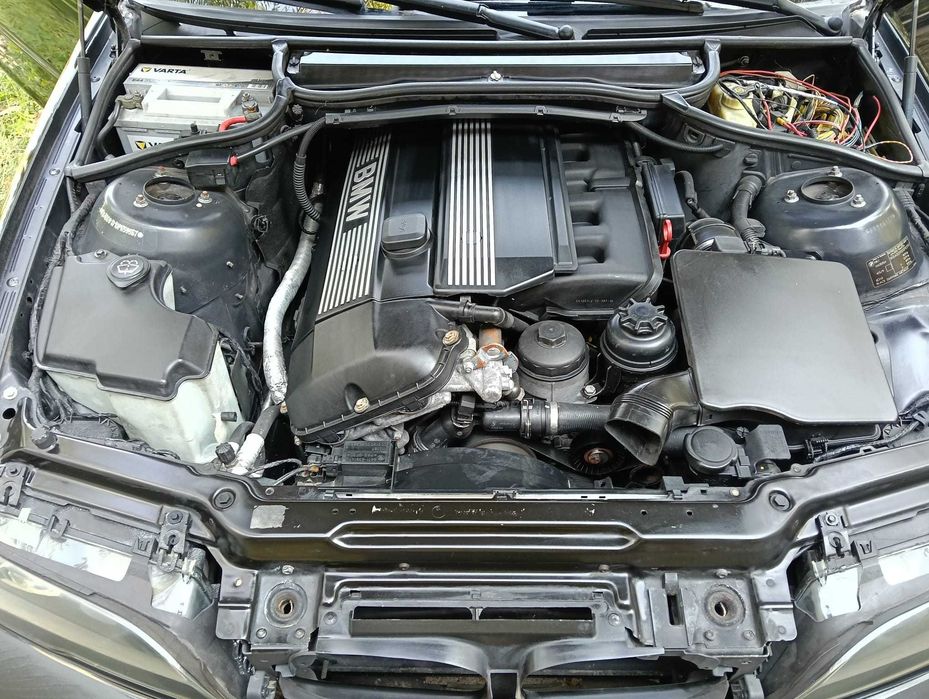 BMW 3 Series 2003 — imagine 4