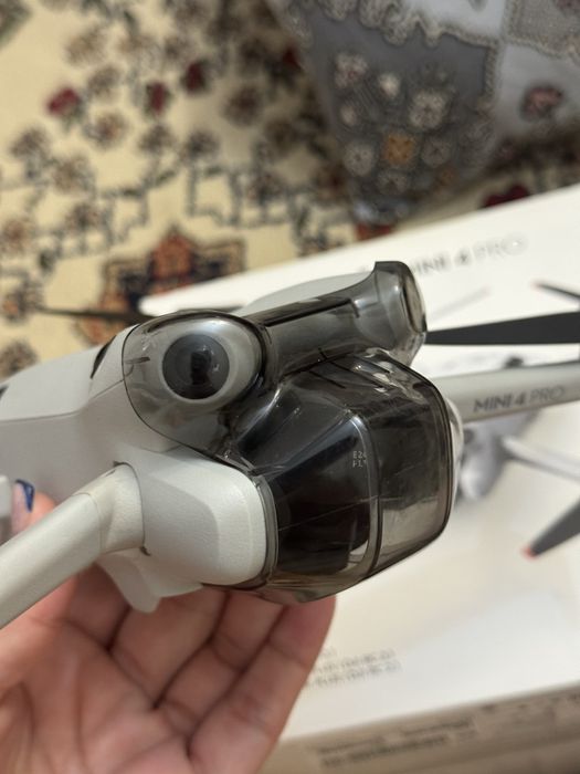 Продается дрон dji mini 4 pro