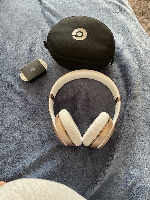 Vand Casti Beats Solo 3 Gold