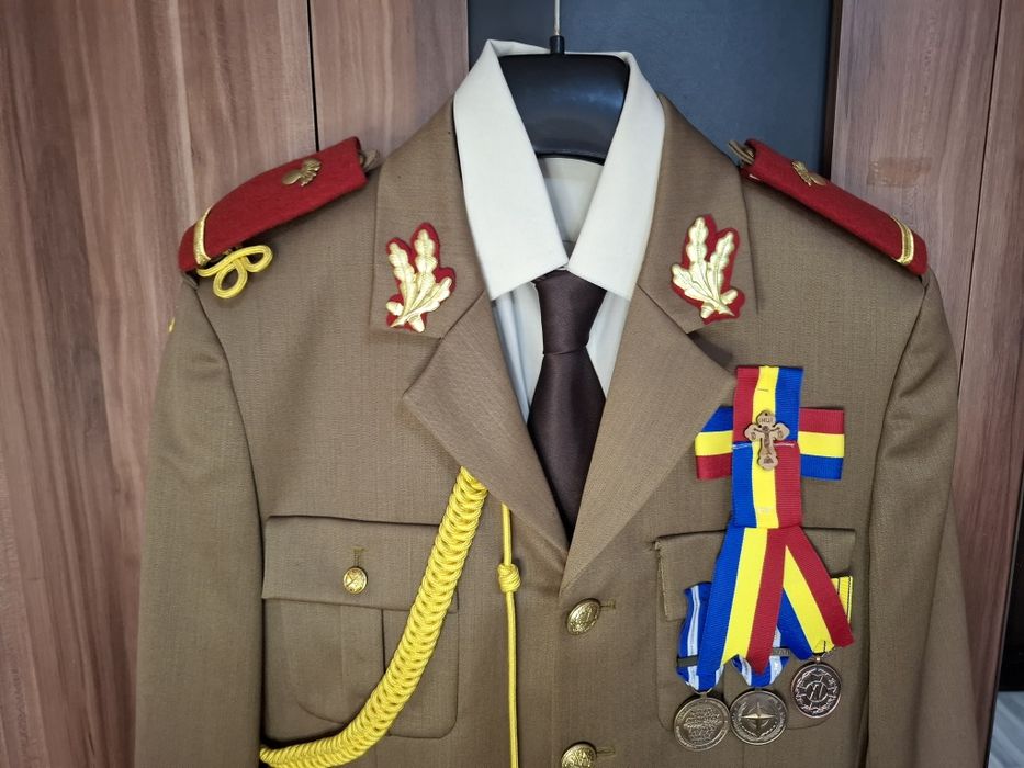 Costum militar Exceptiol NOU