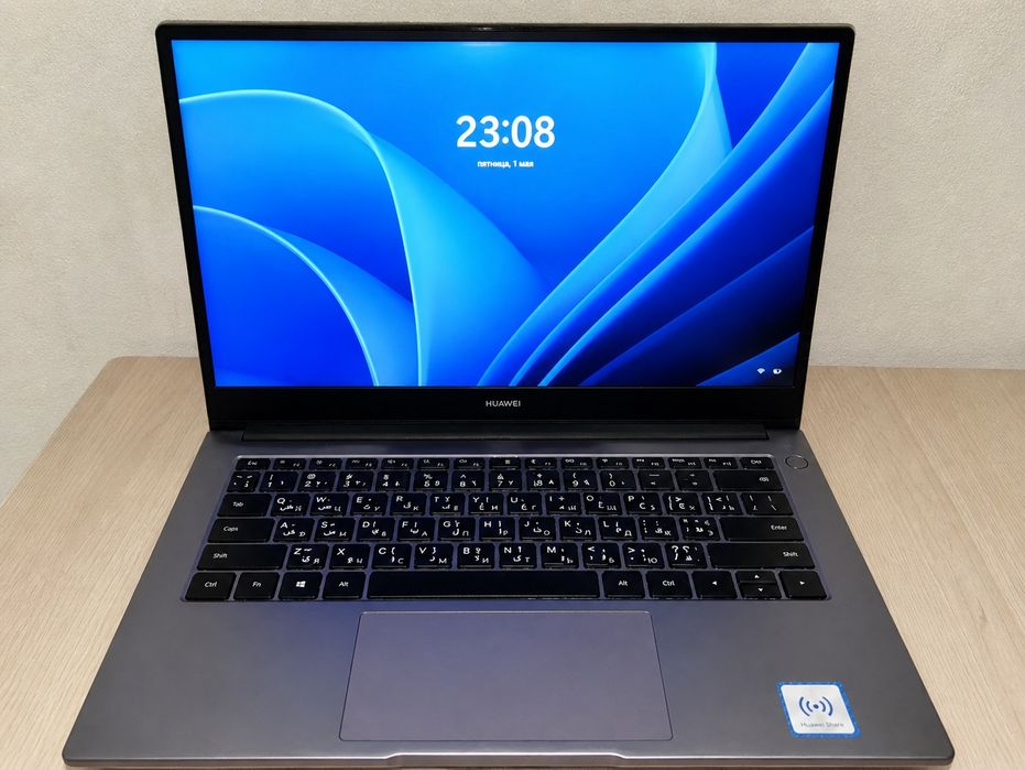 Срочно продам Huawei MateBook D15 (Ryzen 5)
Продаю личный ноутбук в хо