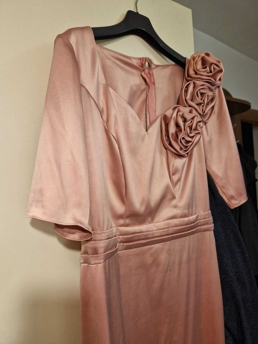 Rochie roz din tafta realizata pe comanda, marime M/L