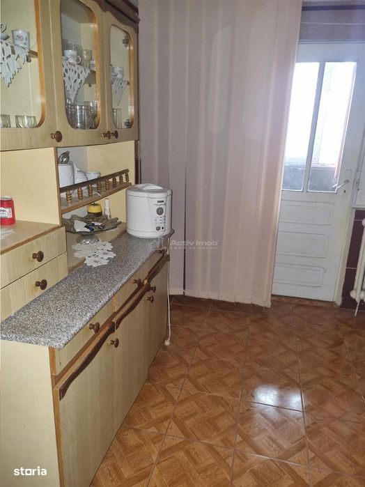 Apartament 3 cam, 2 bai , dcomandat  str Libertatii langa Piata