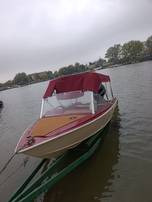 Forward 5,20, motor Mercury 50 efi injecție