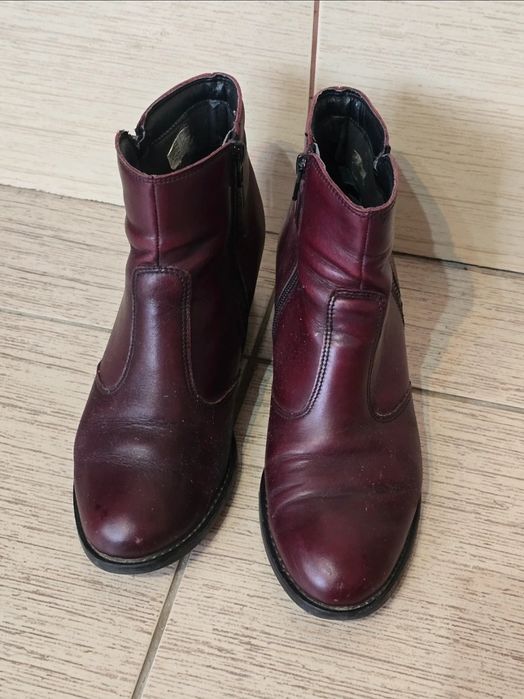 2 perechi ghete dama piele Benvenuti, marime 38