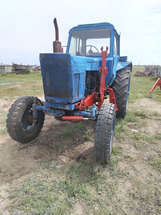 Продам два трактора