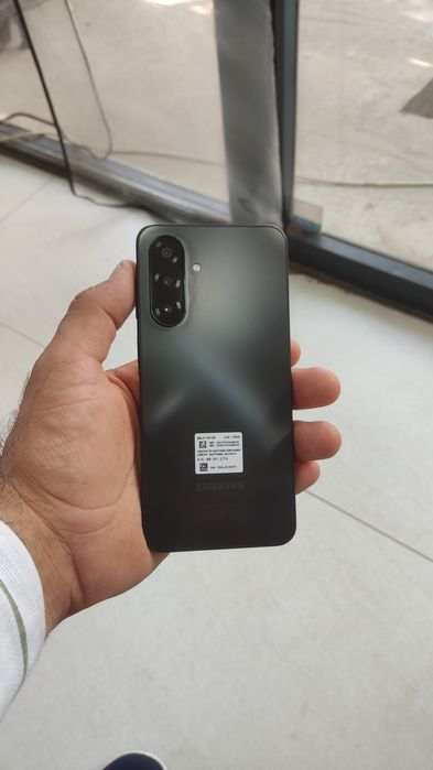 Samsung A 17 xolati yangiday srocniga sotaman xotirasi 128