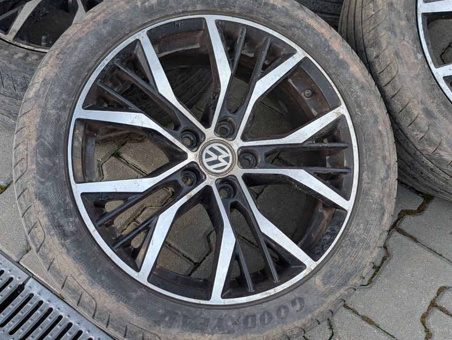 VW джанти 17 цола с летни гуми