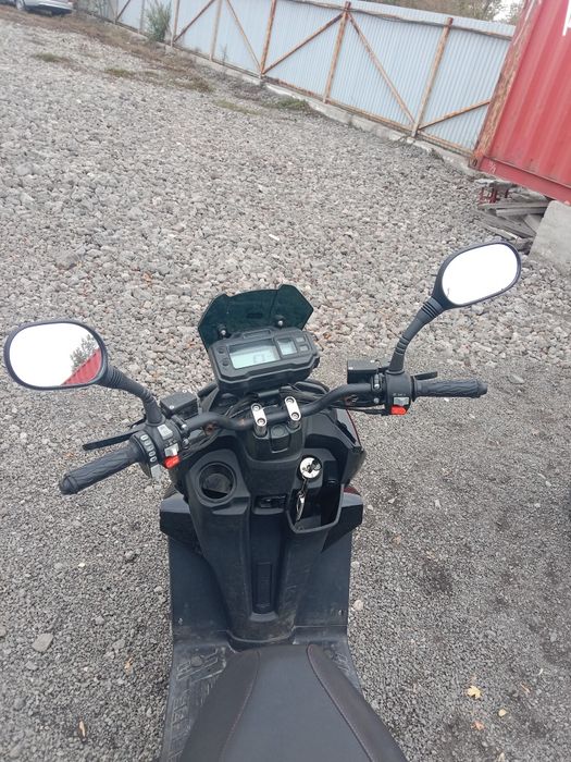 Скутер танк jilang