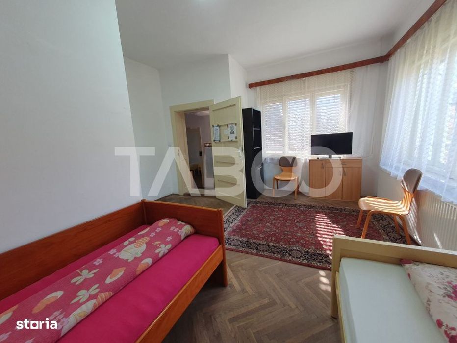 Casa de inchiriat zona Centrala 6 camere se inchiriaza si la muncitori