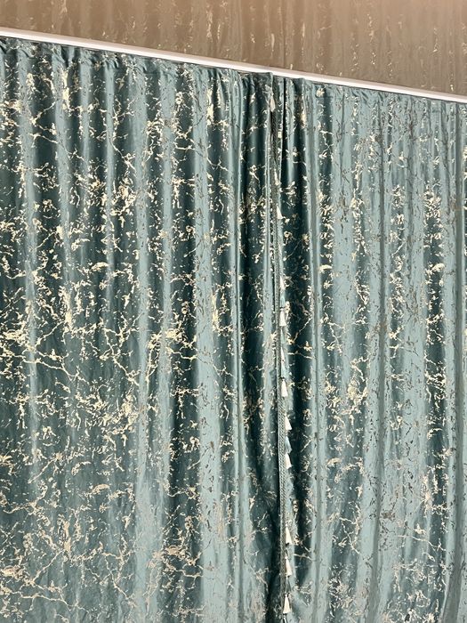 Продаётся штор штор