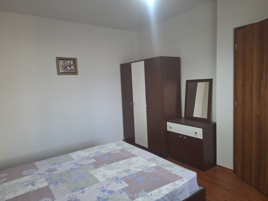 Дава се под наем Тристаен апартамент в Варна, Автогара - 90 кв.м за 561 € - Снимка #9