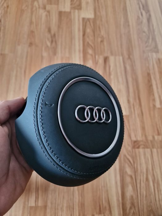 Capac airbag volan Audi A6/A7/A8 piele si alcantara