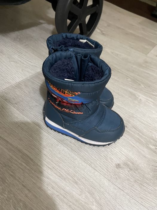 Детские зимние сапоги